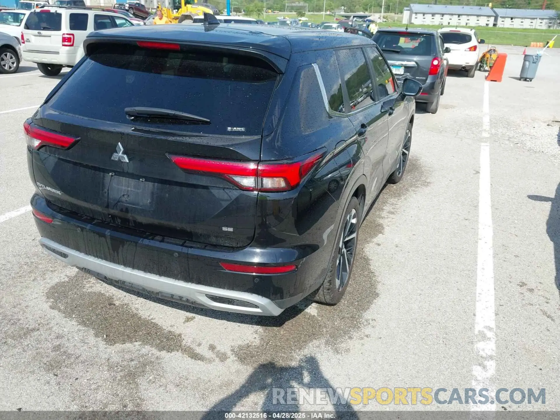4 fotografías del automóvil dañado JA4J4UA83NZ048383 MITSUBISHI OUTLANDER 2022