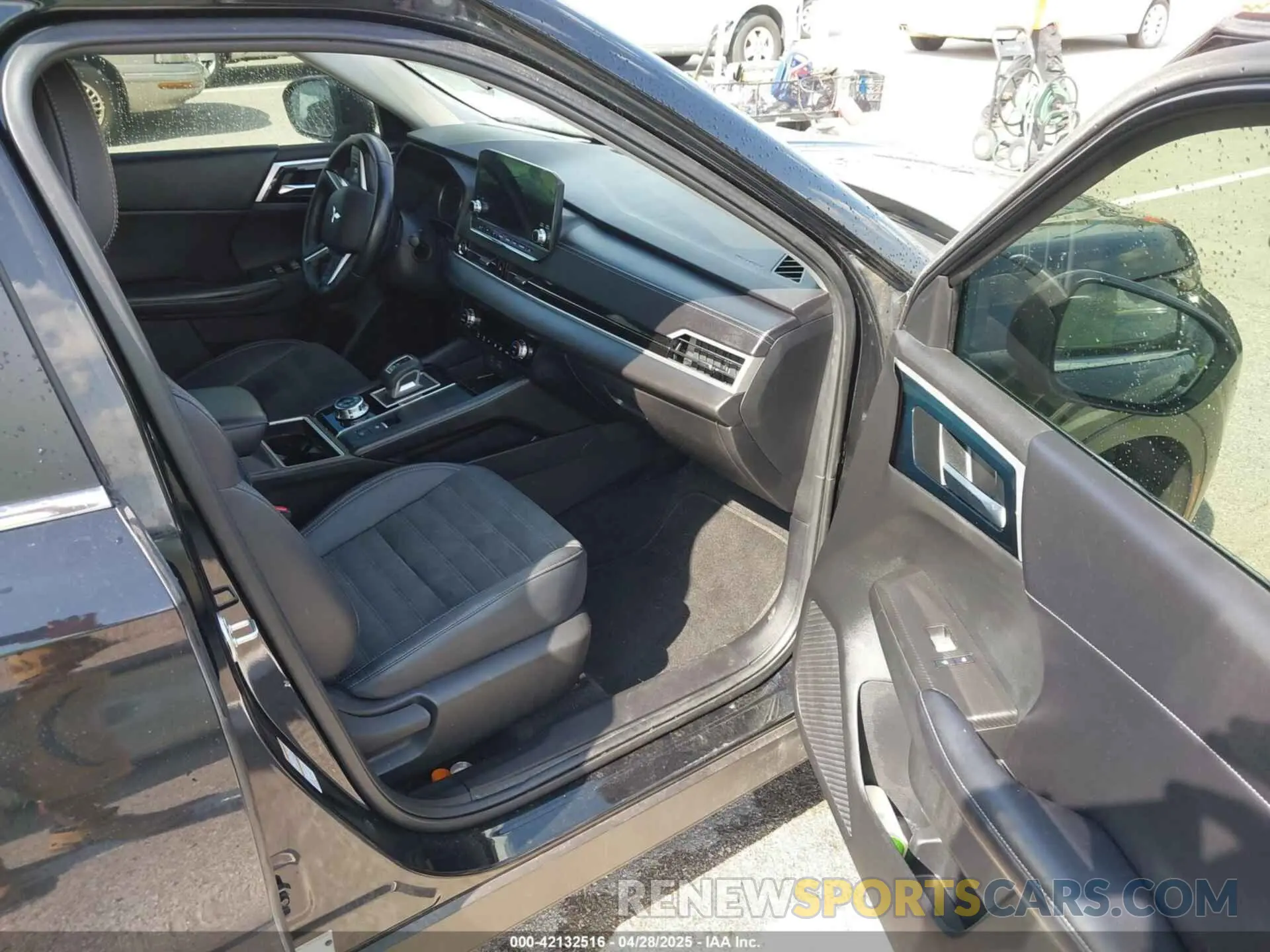 5 fotografías del automóvil dañado JA4J4UA83NZ048383 MITSUBISHI OUTLANDER 2022