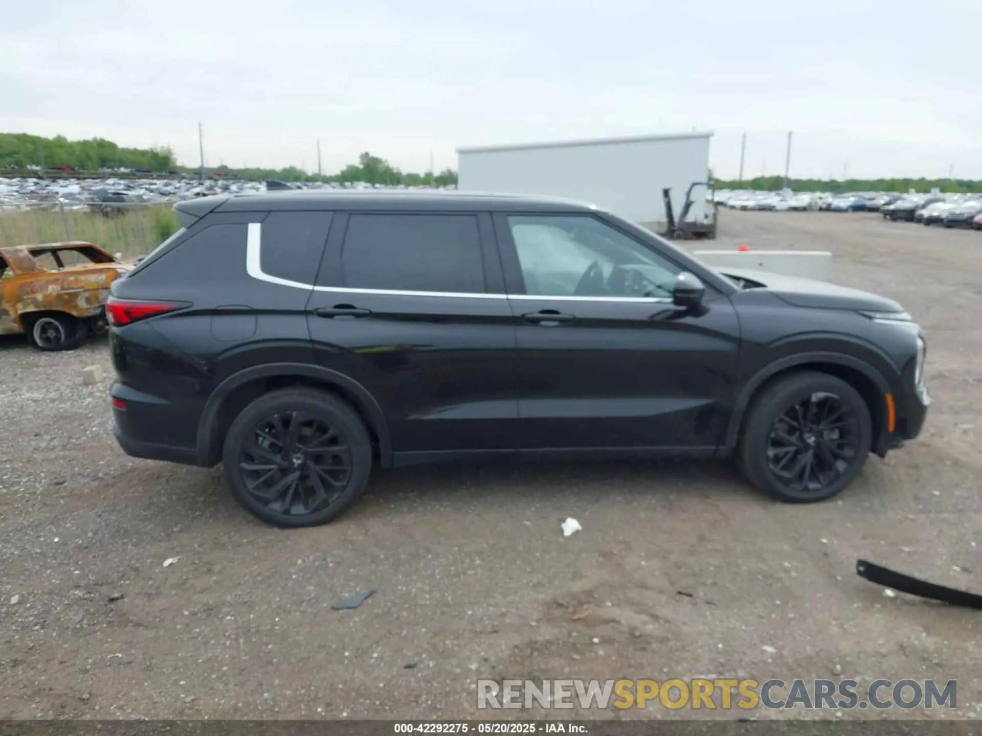 13 fotografías del automóvil dañado JA4J4UA83NZ067208 MITSUBISHI OUTLANDER 2022