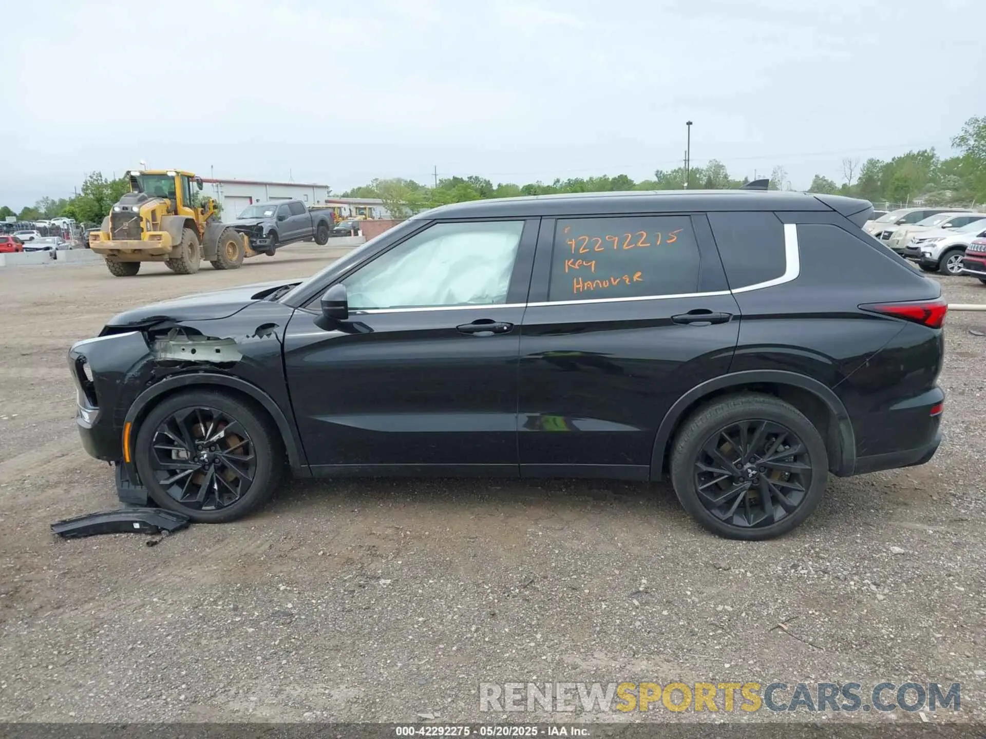 14 fotografías del automóvil dañado JA4J4UA83NZ067208 MITSUBISHI OUTLANDER 2022