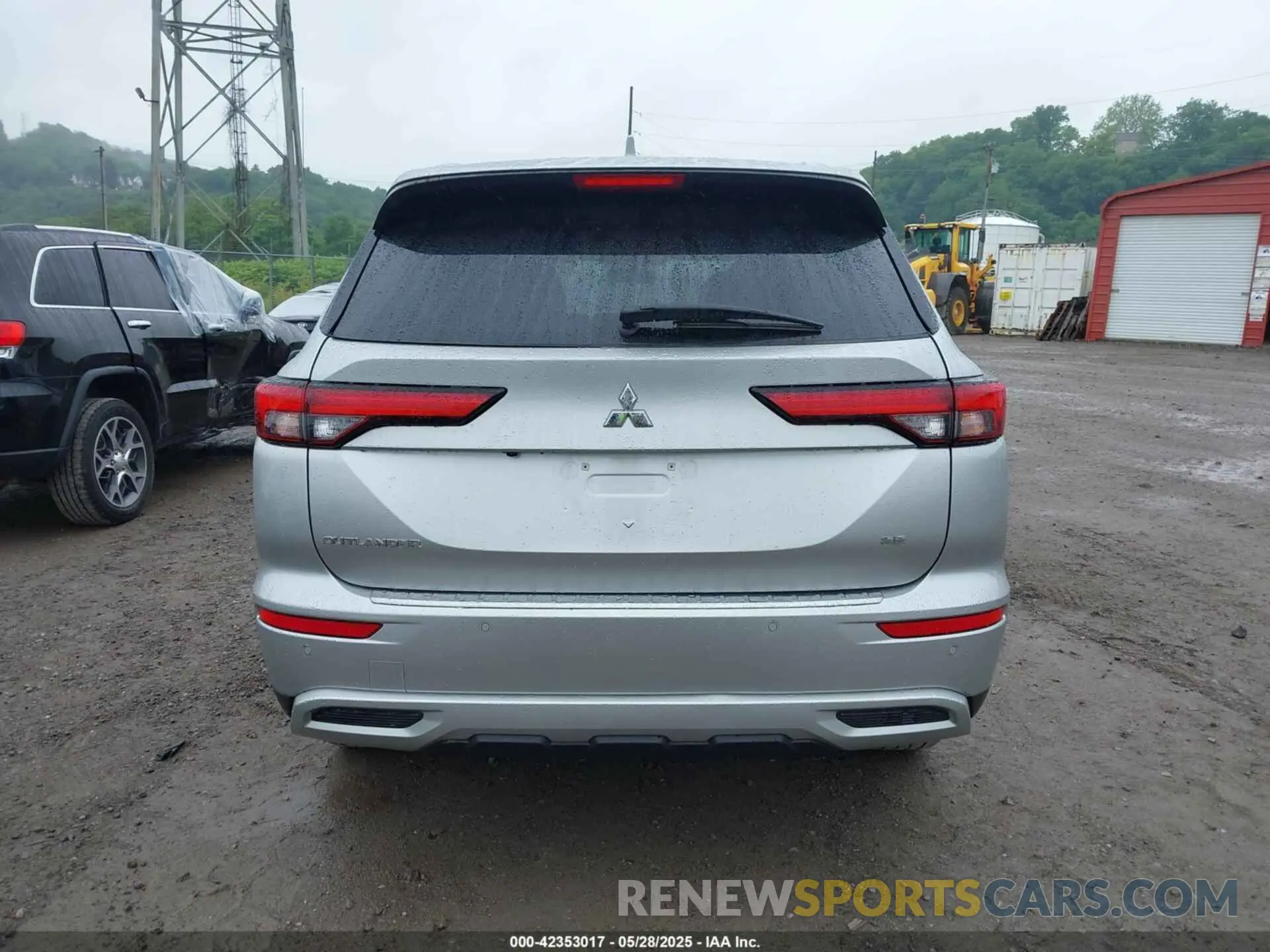 16 fotografías del automóvil dañado JA4J4UA84NZ025226 MITSUBISHI OUTLANDER 2022