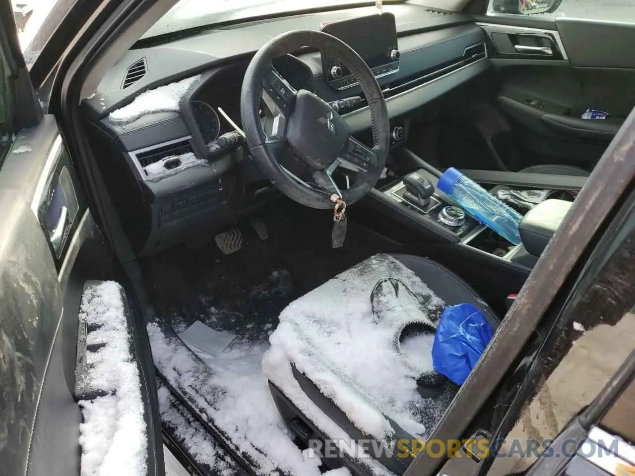 8 fotografías del automóvil dañado JA4J4UA84NZ072711 MITSUBISHI OUTLANDER 2022