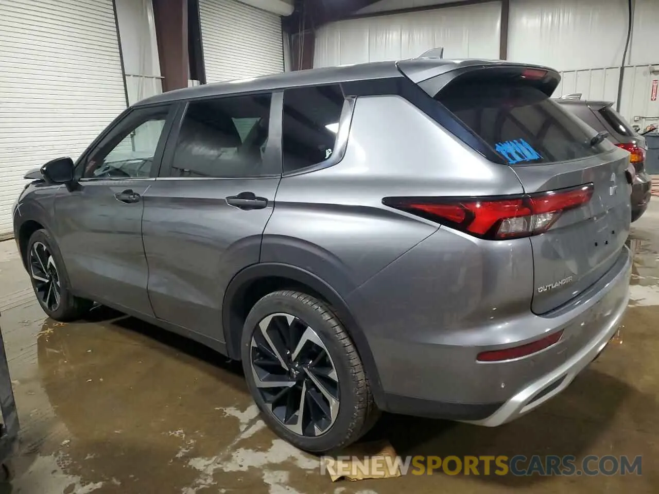 2 fotografías del automóvil dañado JA4J4UA85NZ037482 MITSUBISHI OUTLANDER 2022