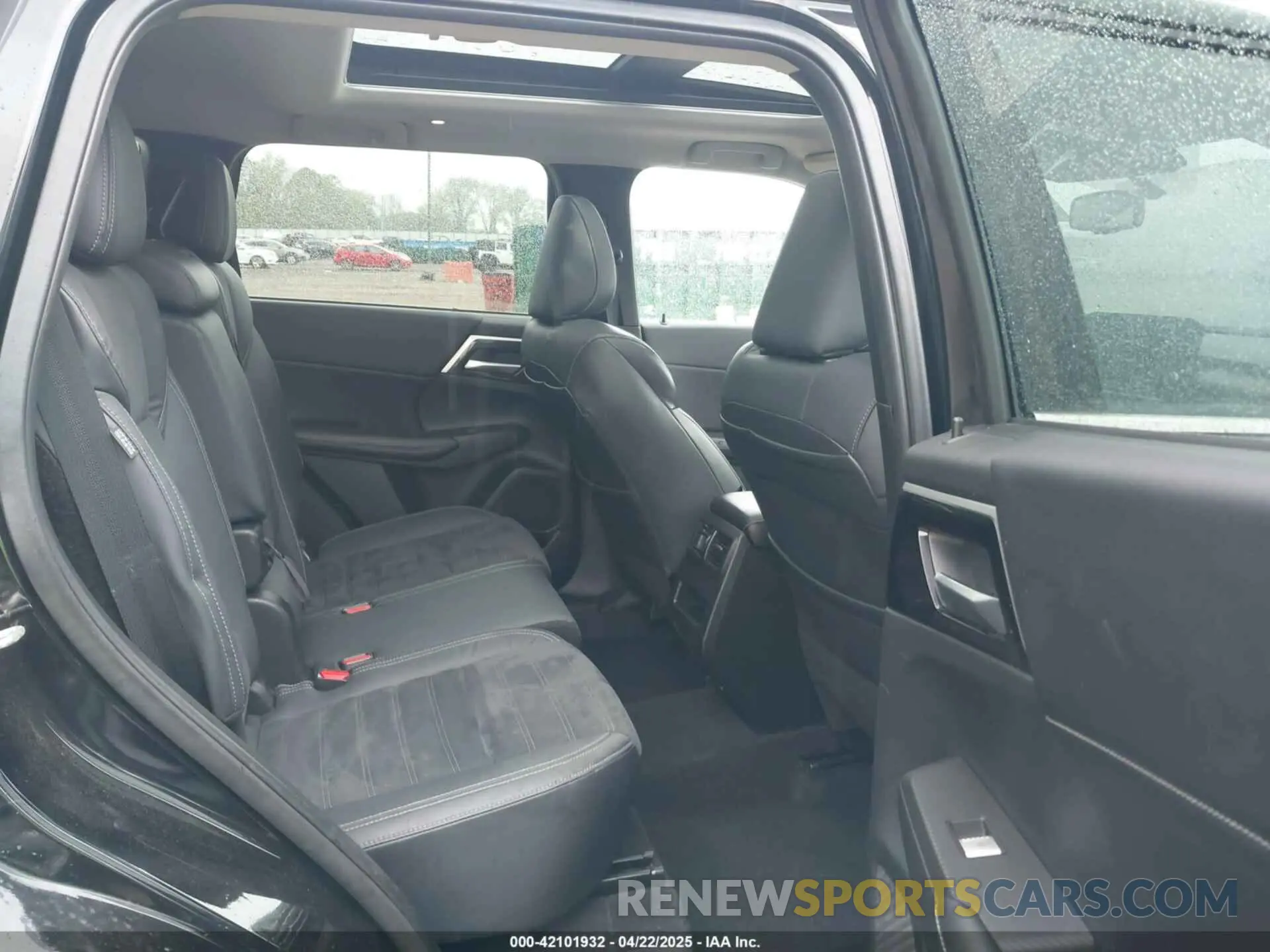 8 fotografías del automóvil dañado JA4J4UA86NZ011943 MITSUBISHI OUTLANDER 2022
