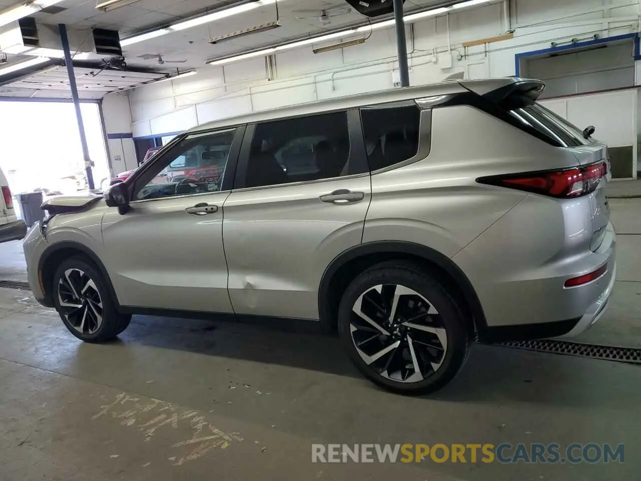 2 fotografías del automóvil dañado JA4J4UA88NZ055667 MITSUBISHI OUTLANDER 2022