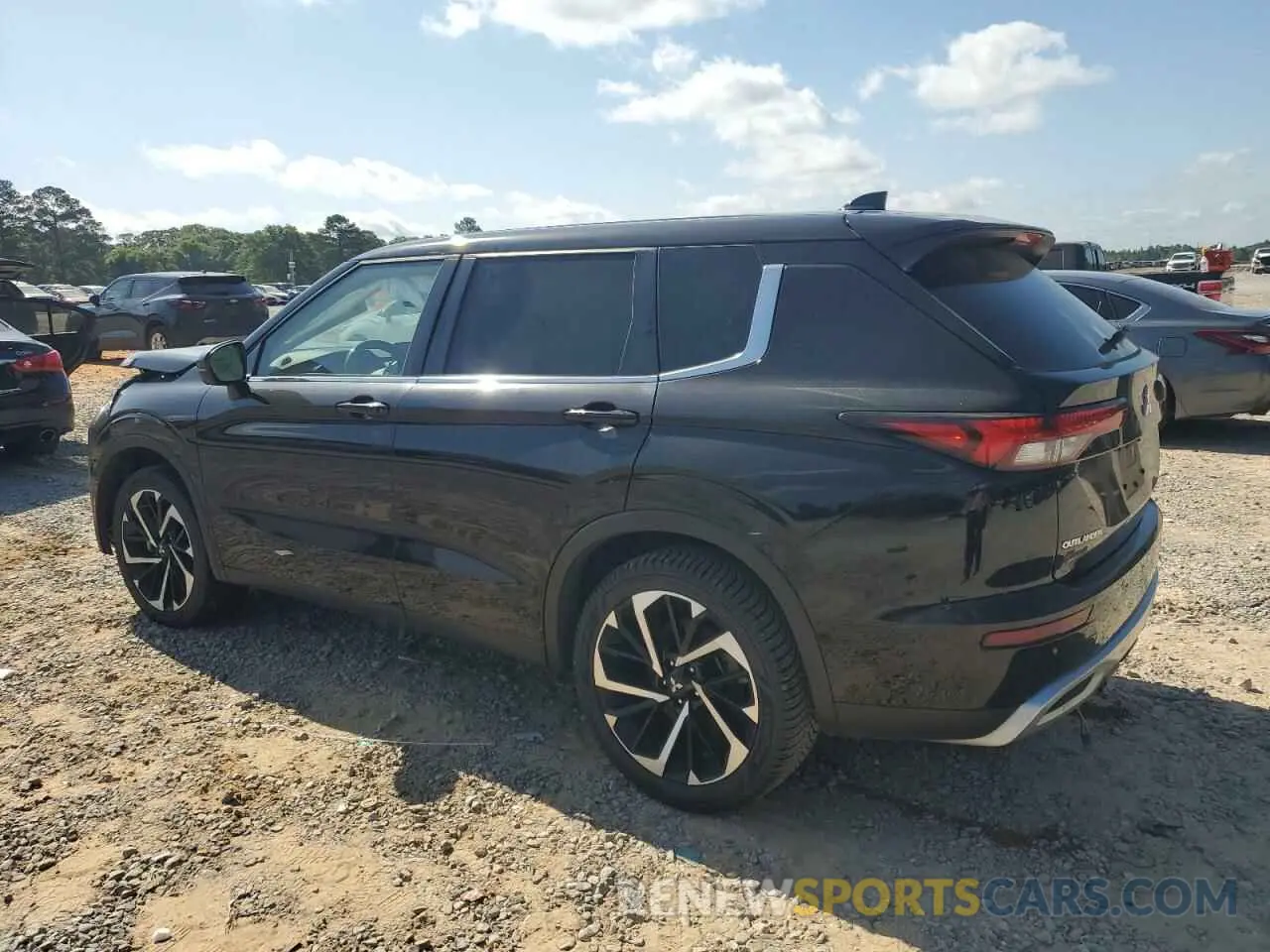 2 fotografías del automóvil dañado JA4J4UA88NZ063963 MITSUBISHI OUTLANDER 2022