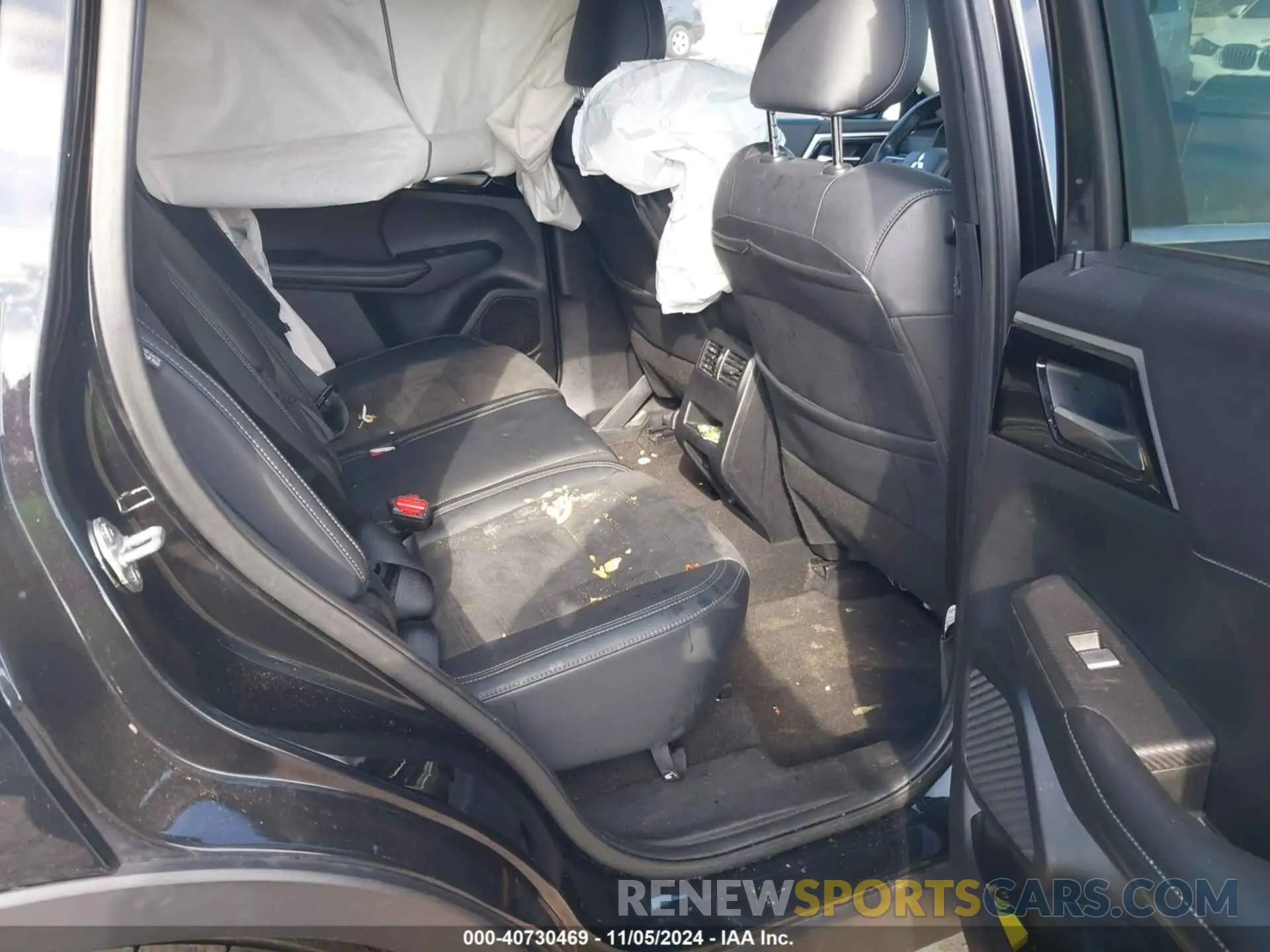 8 fotografías del automóvil dañado JA4J4UA89NZ048131 MITSUBISHI OUTLANDER 2022