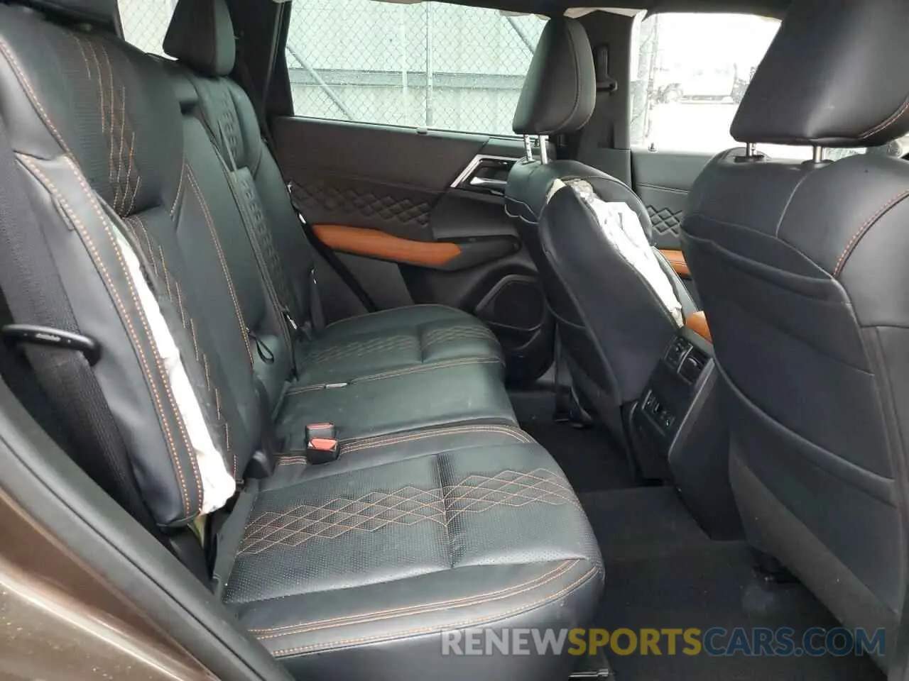 11 fotografías del automóvil dañado JA4J4VA83NZ085715 MITSUBISHI OUTLANDER 2022