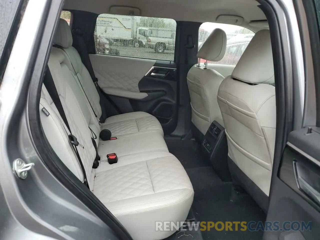 11 fotografías del automóvil dañado JA4J4VA84NZ039360 MITSUBISHI OUTLANDER 2022