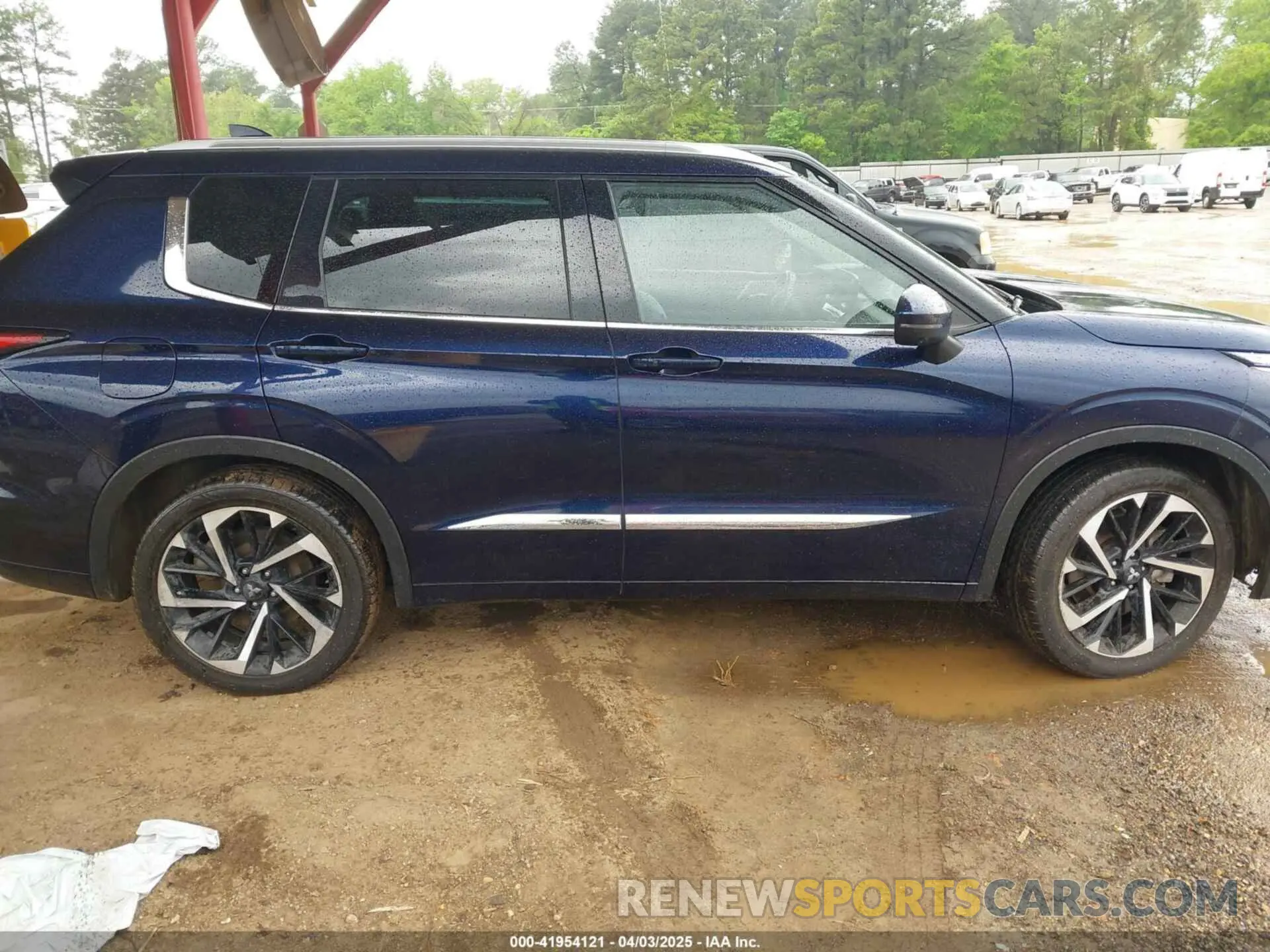 14 fotografías del automóvil dañado JA4J4VA84NZ077140 MITSUBISHI OUTLANDER 2022