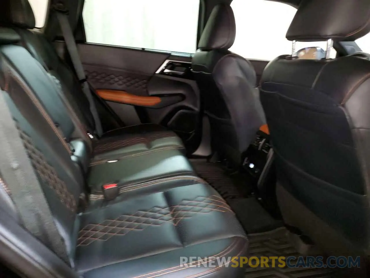 11 fotografías del automóvil dañado JA4J4VA86NZ084381 MITSUBISHI OUTLANDER 2022