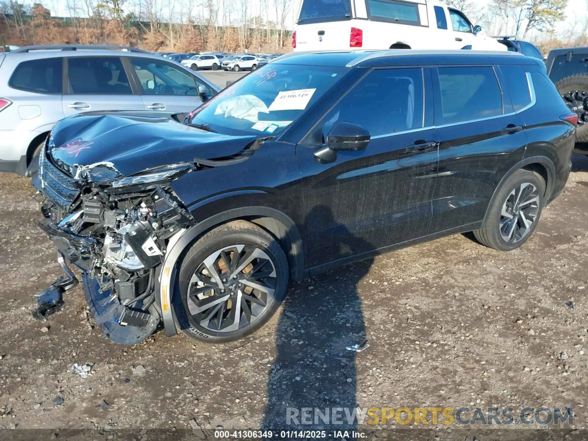 2 fotografías del automóvil dañado JA4J4VA87NZ056900 MITSUBISHI OUTLANDER 2022
