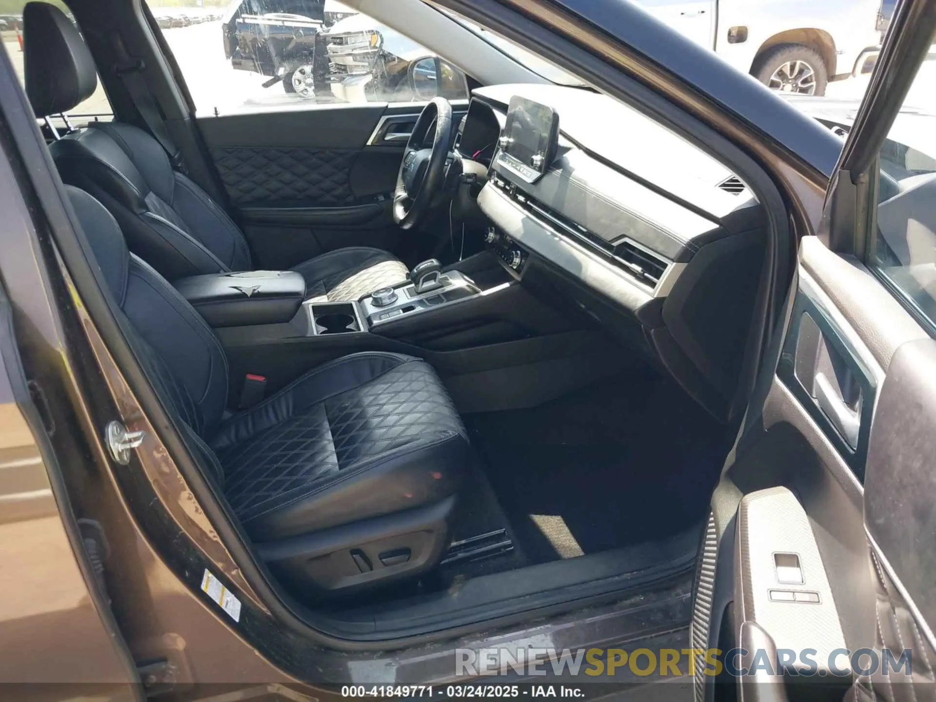5 fotografías del automóvil dañado JA4J4VA87NZ058968 MITSUBISHI OUTLANDER 2022