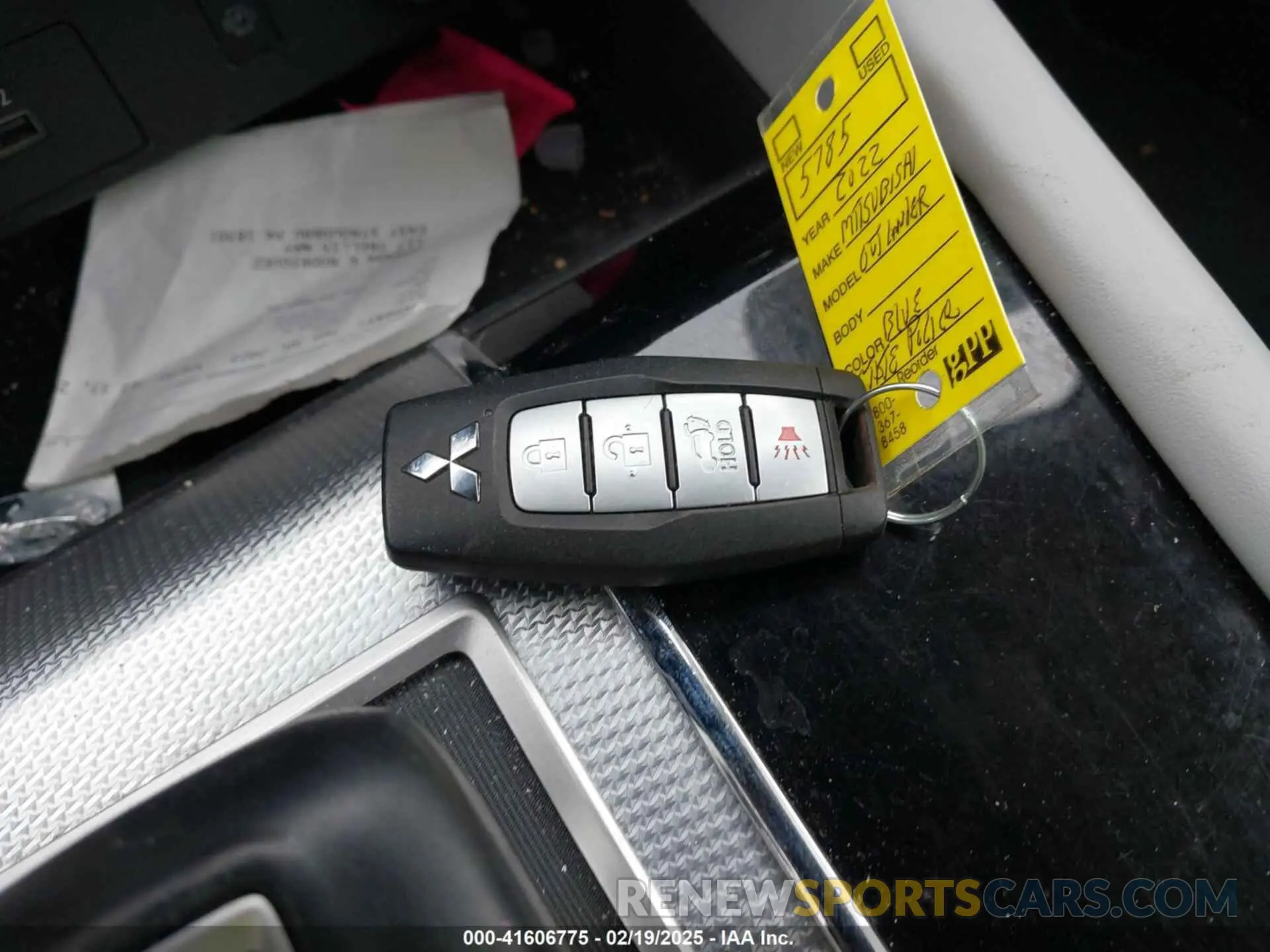 11 fotografías del automóvil dañado JA4J4VA89NZ008542 MITSUBISHI OUTLANDER 2022