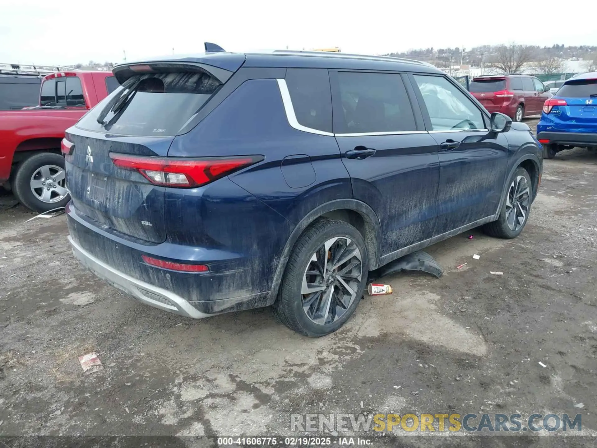 4 fotografías del automóvil dañado JA4J4VA89NZ008542 MITSUBISHI OUTLANDER 2022