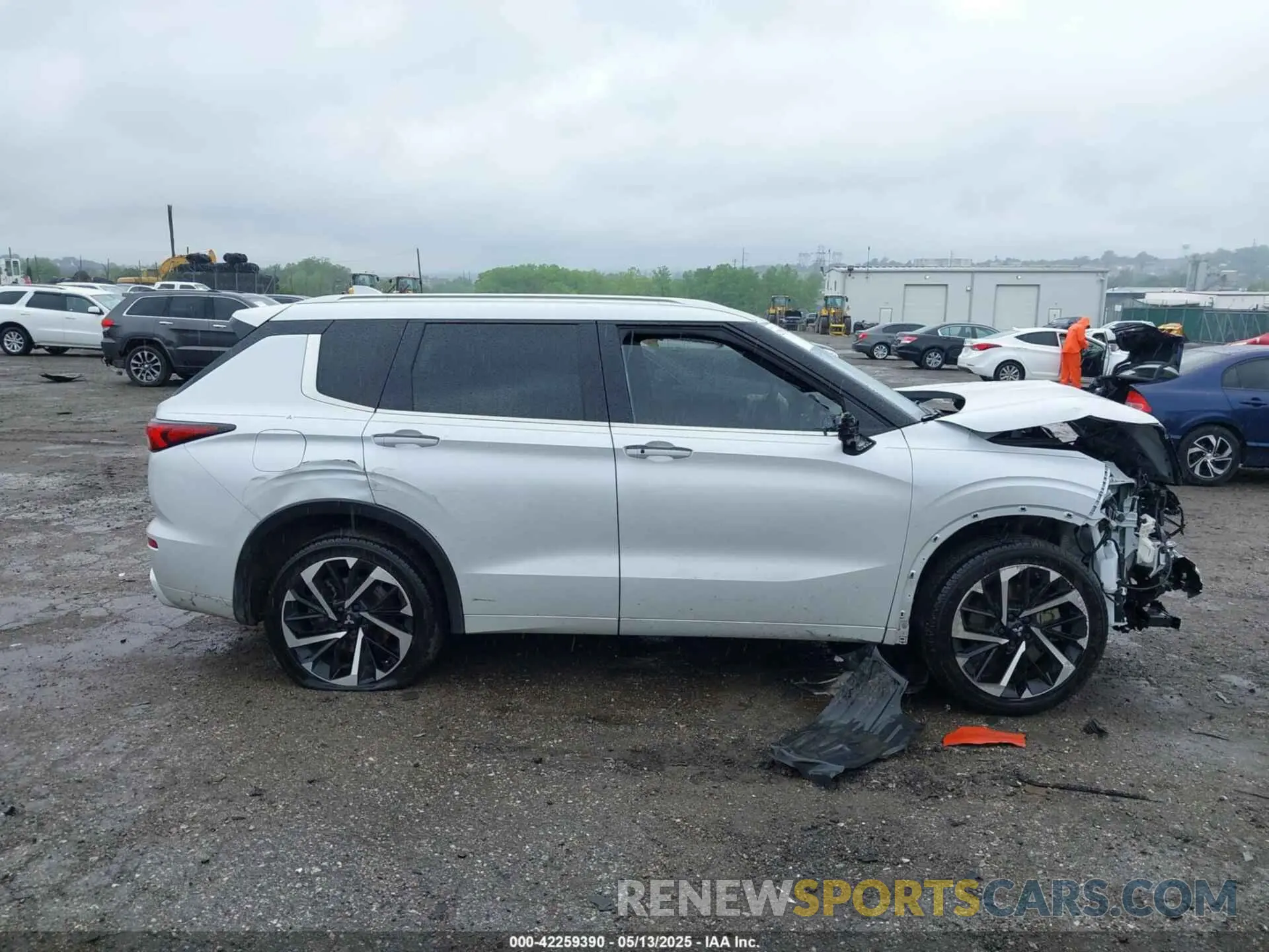 14 fotografías del automóvil dañado JA4J4VA8XNZ089356 MITSUBISHI OUTLANDER 2022
