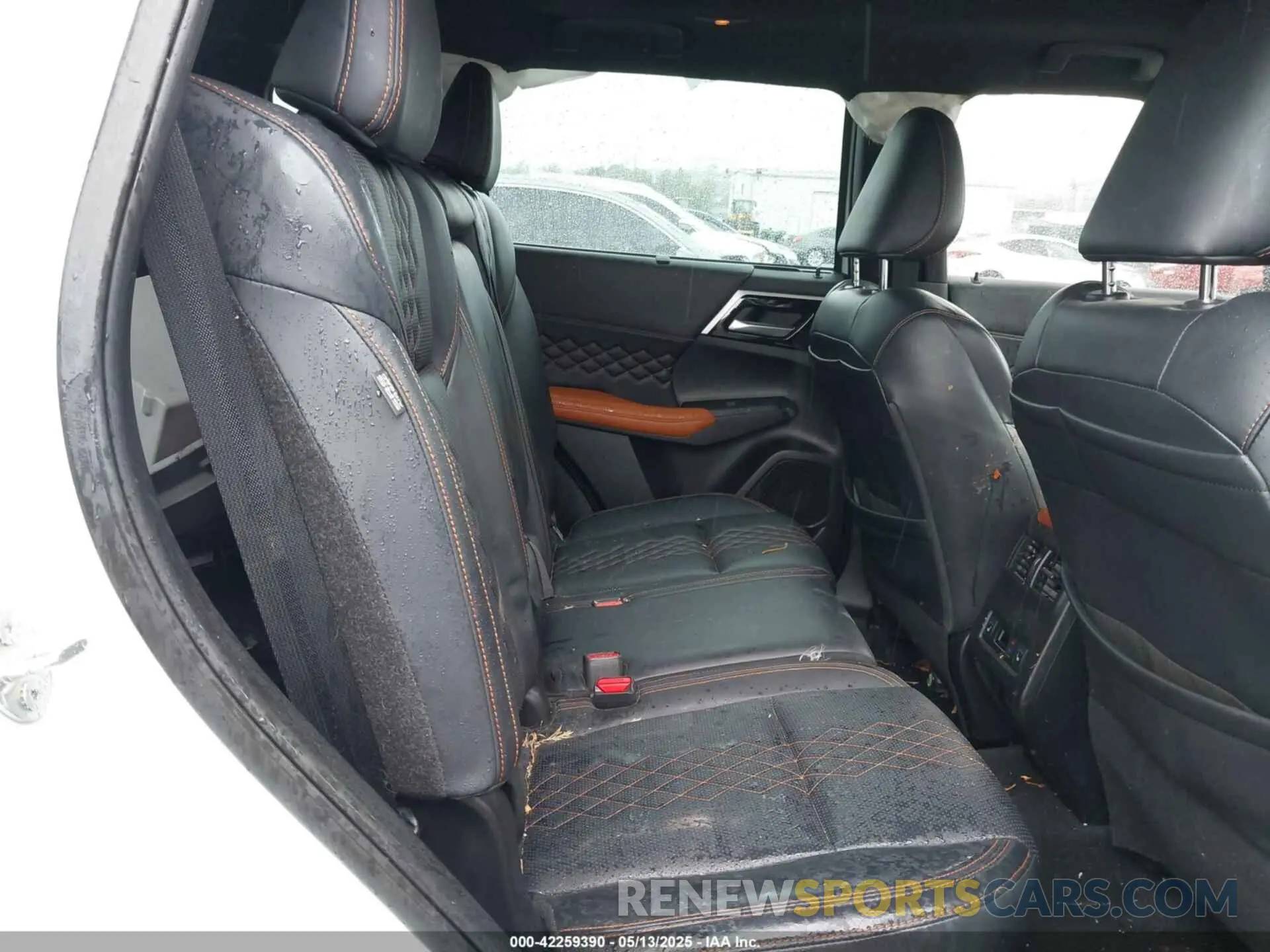 8 fotografías del automóvil dañado JA4J4VA8XNZ089356 MITSUBISHI OUTLANDER 2022