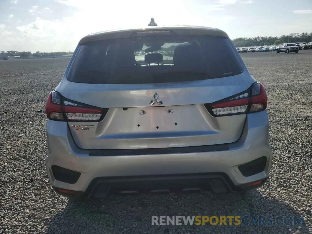 6 fotografías del automóvil dañado JA4ARUAU2PU007788 MITSUBISHI OUTLANDER 2023