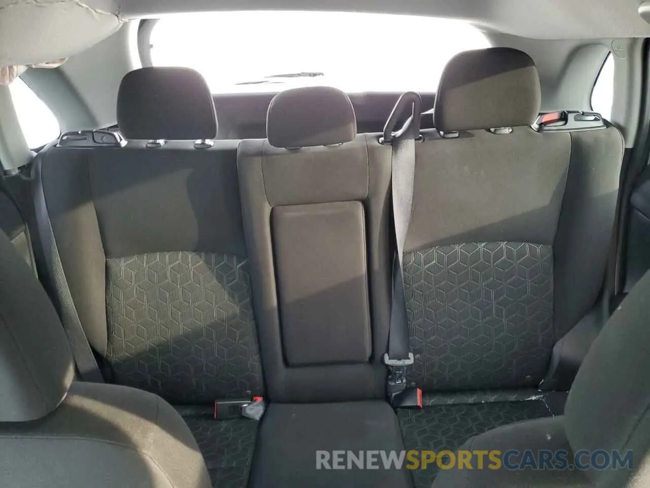 10 fotografías del automóvil dañado JA4ARUAU4PU008571 MITSUBISHI OUTLANDER 2023