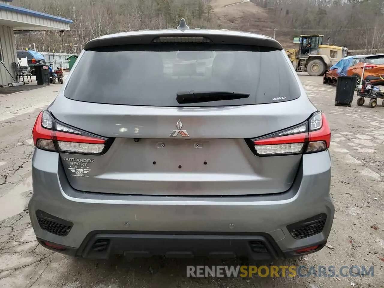 6 fotografías del automóvil dañado JA4ARUAU7PU002991 MITSUBISHI OUTLANDER 2023