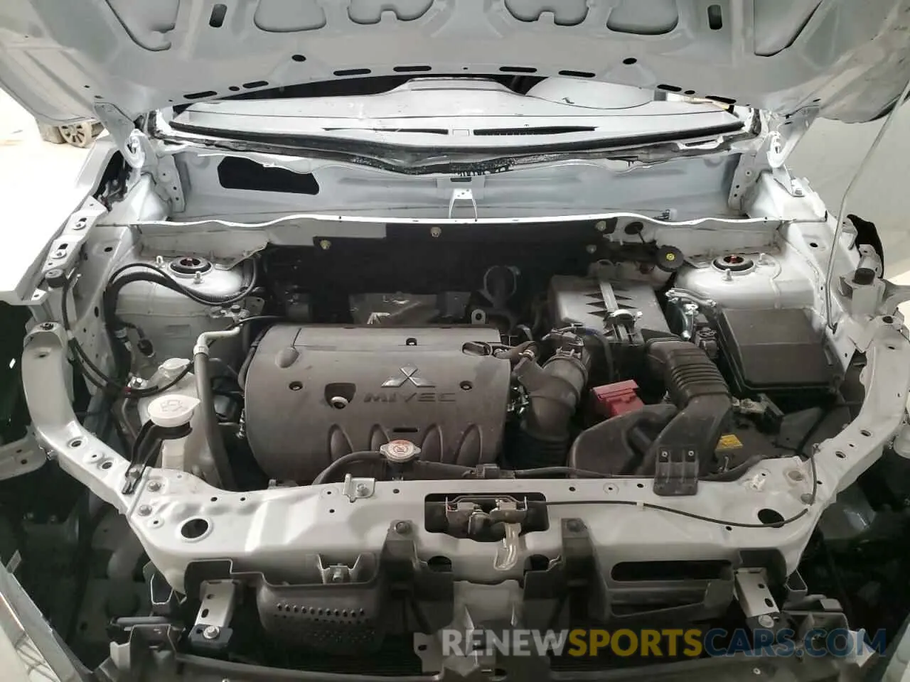 12 fotografías del automóvil dañado JA4ARUAU9PU013555 MITSUBISHI OUTLANDER 2023