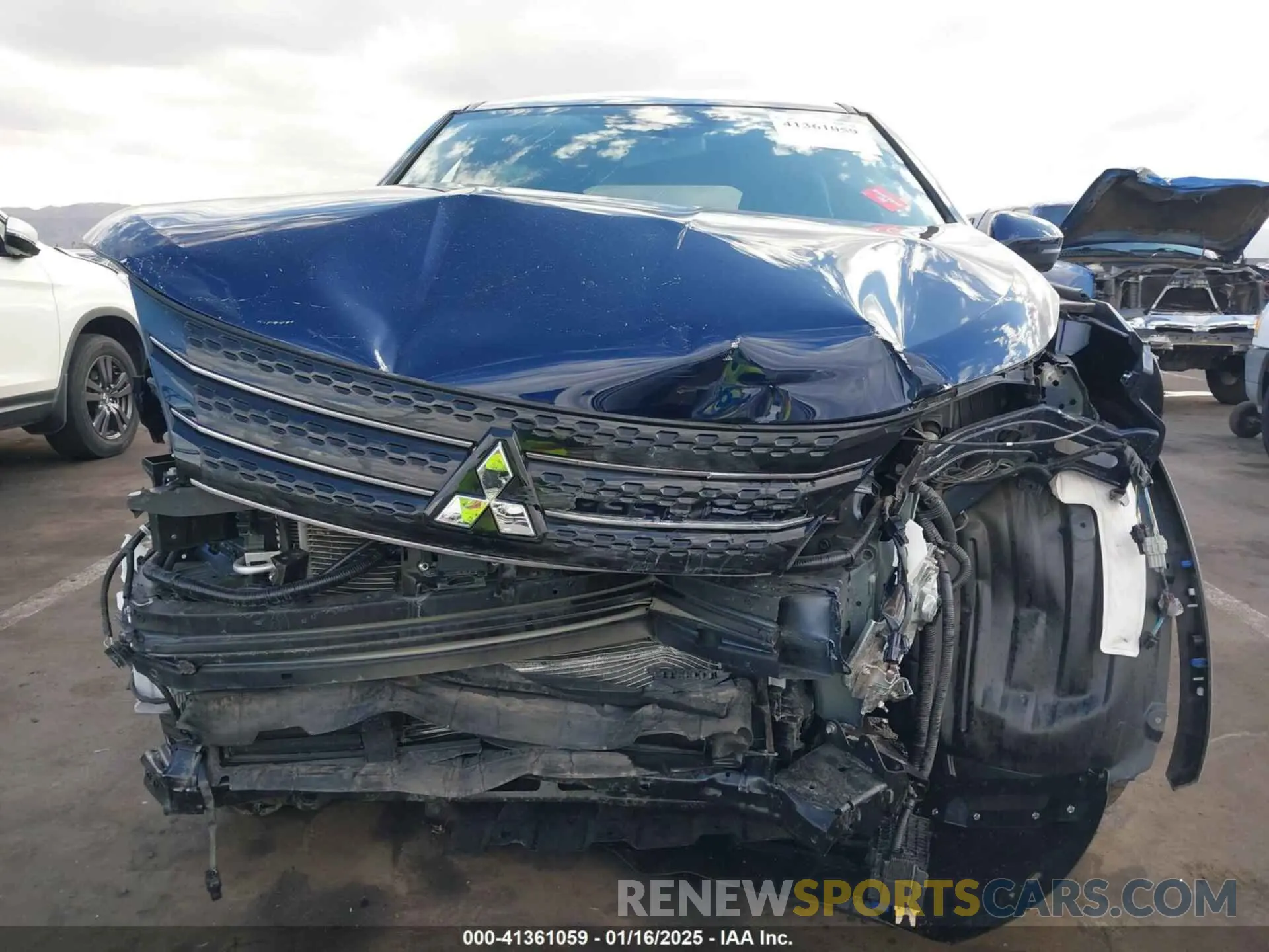 12 fotografías del automóvil dañado JA4J3UA80PZ007487 MITSUBISHI OUTLANDER 2023