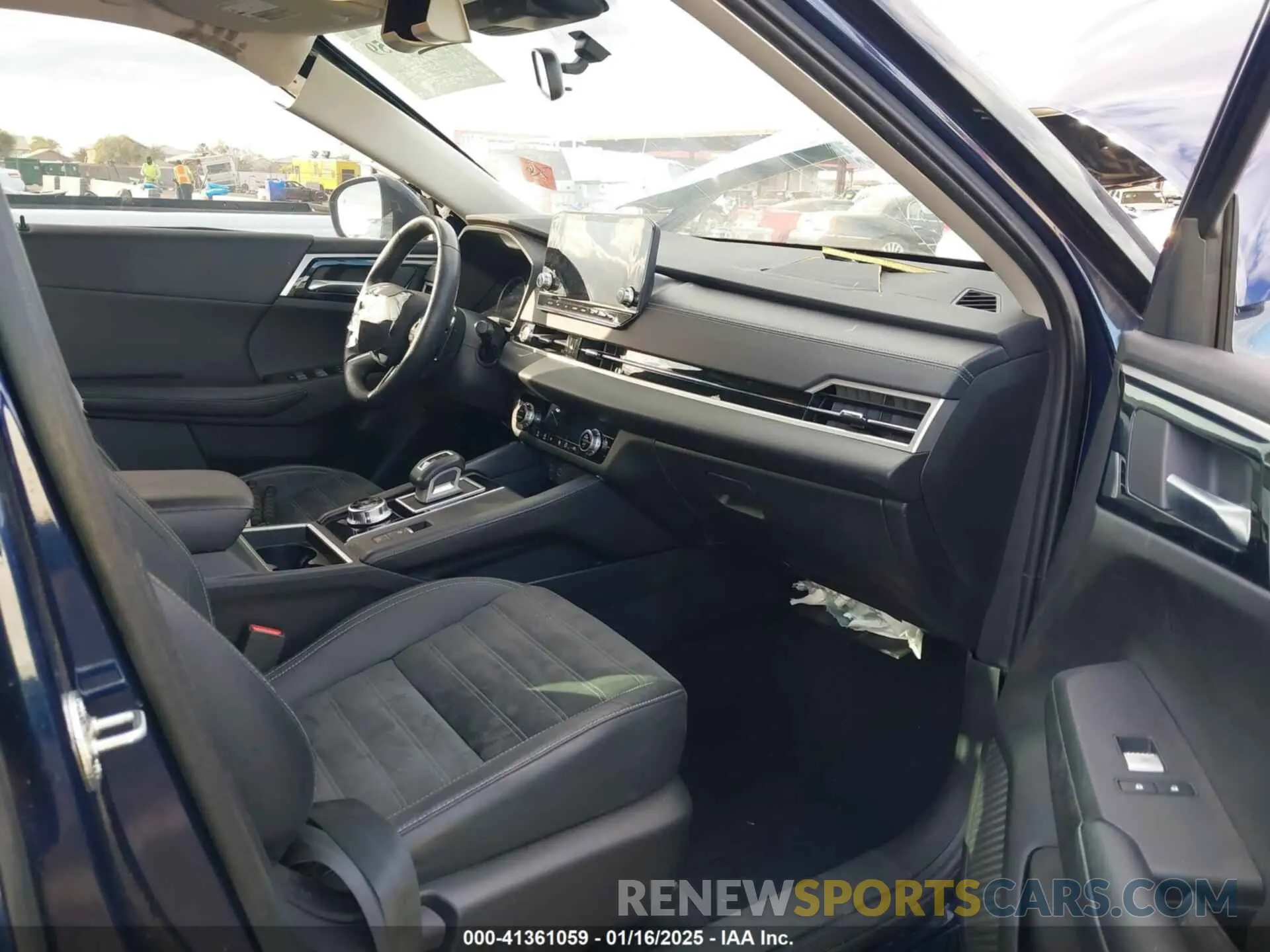 5 fotografías del automóvil dañado JA4J3UA80PZ007487 MITSUBISHI OUTLANDER 2023