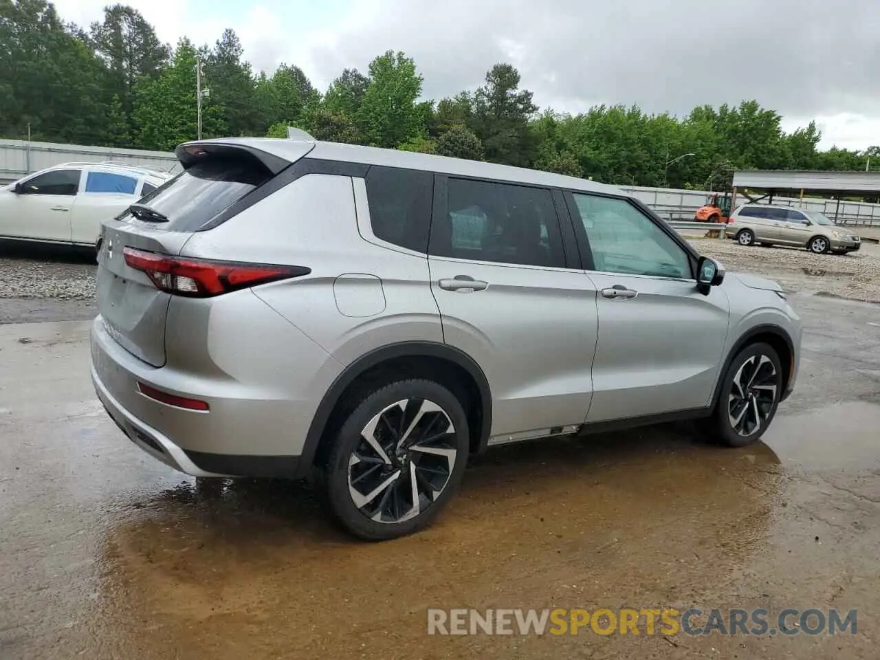 3 fotografías del automóvil dañado JA4J3UA81PZ011323 MITSUBISHI OUTLANDER 2023
