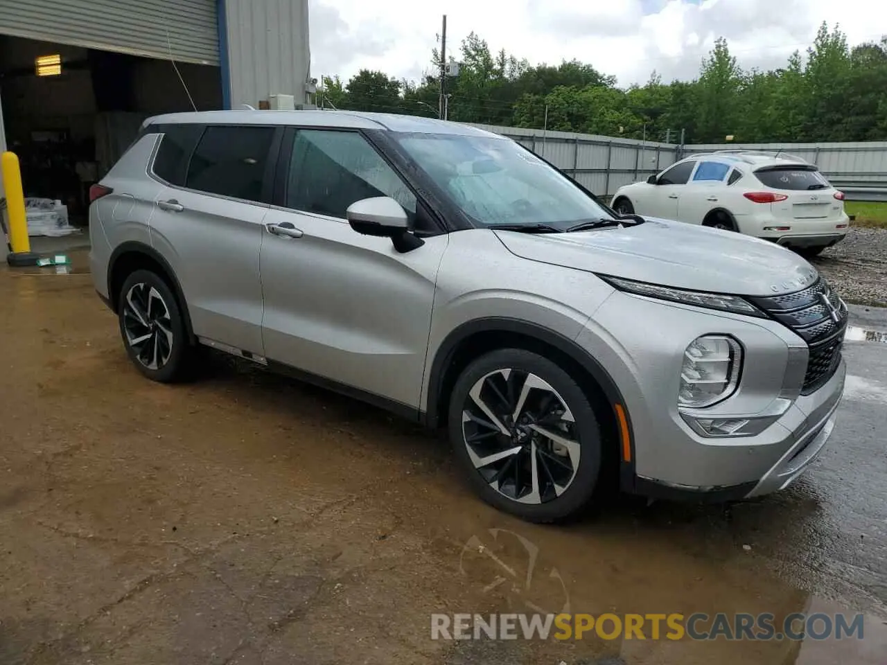 4 fotografías del automóvil dañado JA4J3UA81PZ011323 MITSUBISHI OUTLANDER 2023