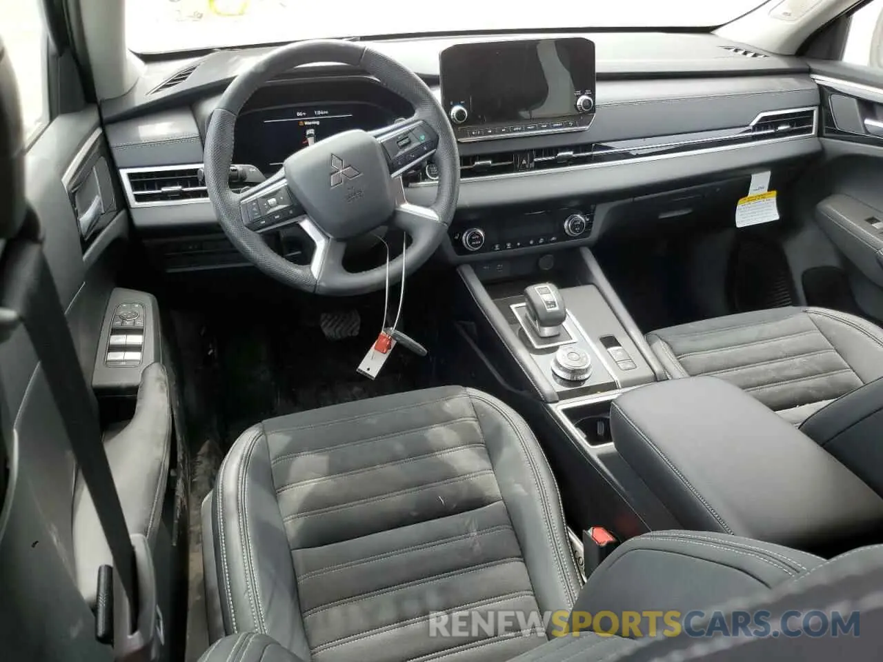 8 fotografías del automóvil dañado JA4J3UA81PZ058559 MITSUBISHI OUTLANDER 2023