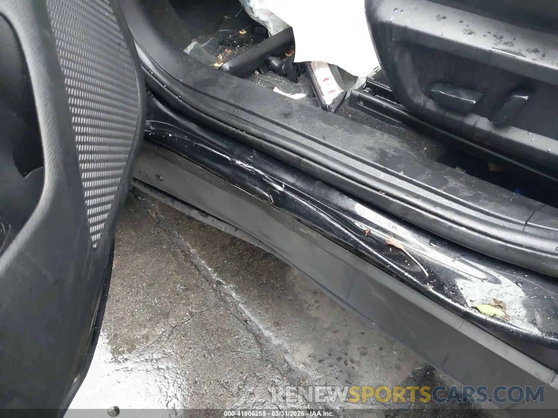 18 fotografías del automóvil dañado JA4J3UA82PZ023495 MITSUBISHI OUTLANDER 2023