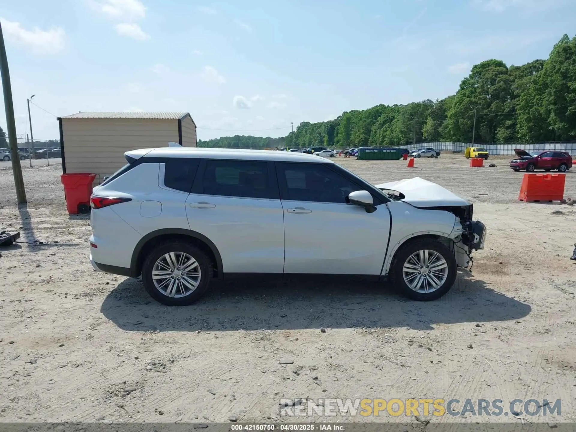 14 fotografías del automóvil dañado JA4J3UA82PZ025246 MITSUBISHI OUTLANDER 2023