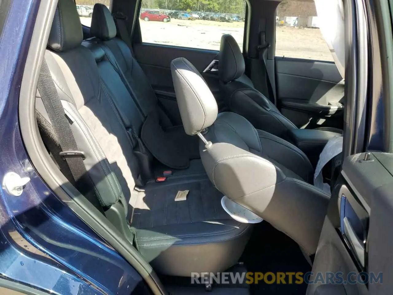 11 fotografías del automóvil dañado JA4J3UA84PZ047586 MITSUBISHI OUTLANDER 2023