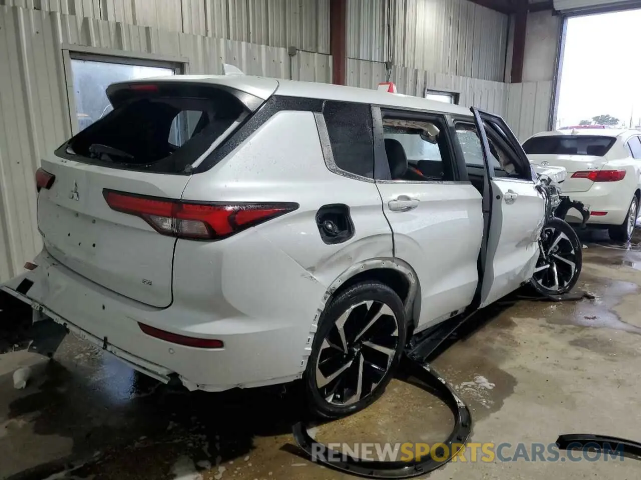 3 fotografías del automóvil dañado JA4J3UA85PZ024107 MITSUBISHI OUTLANDER 2023