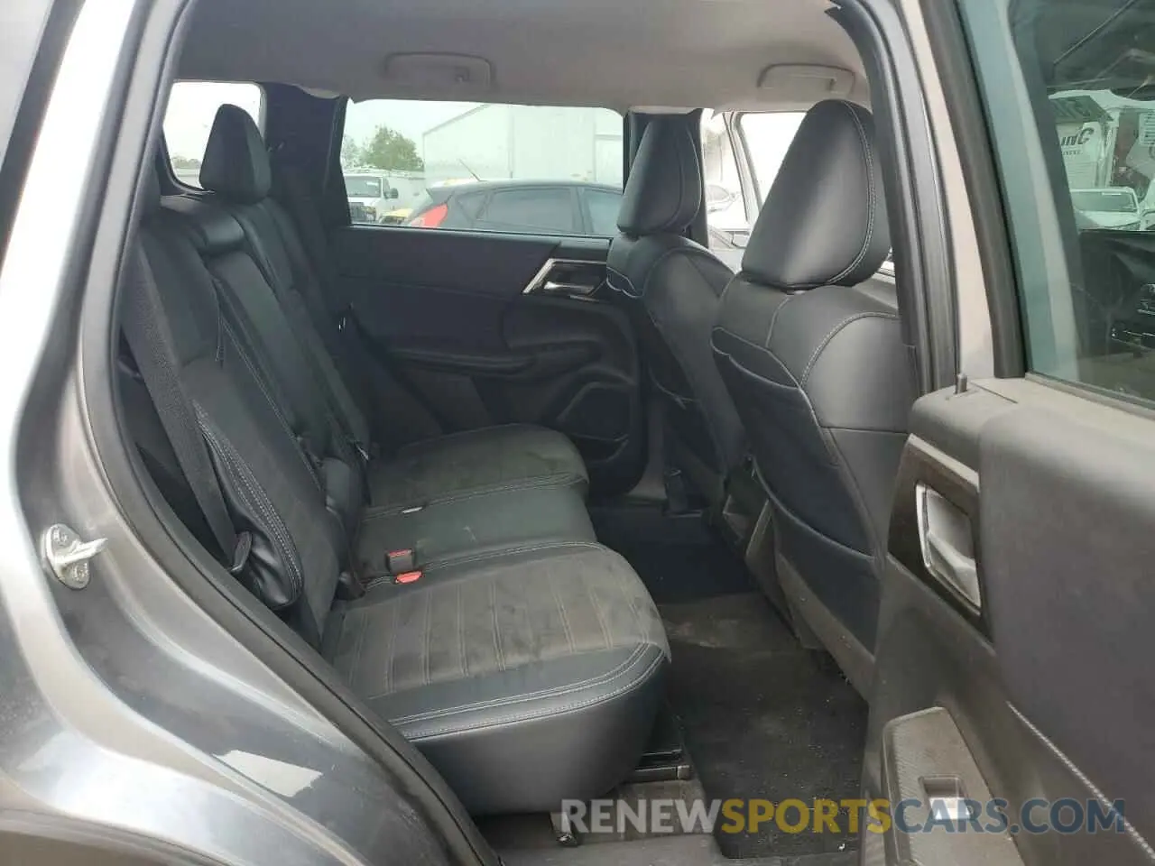 11 fotografías del automóvil dañado JA4J3UA85PZ050805 MITSUBISHI OUTLANDER 2023