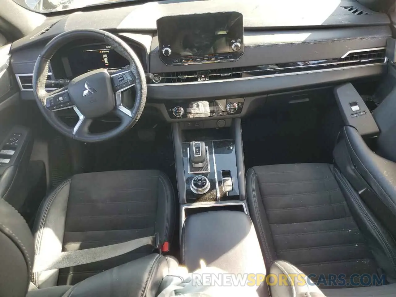 8 fotografías del automóvil dañado JA4J3UA87PZ024531 MITSUBISHI OUTLANDER 2023