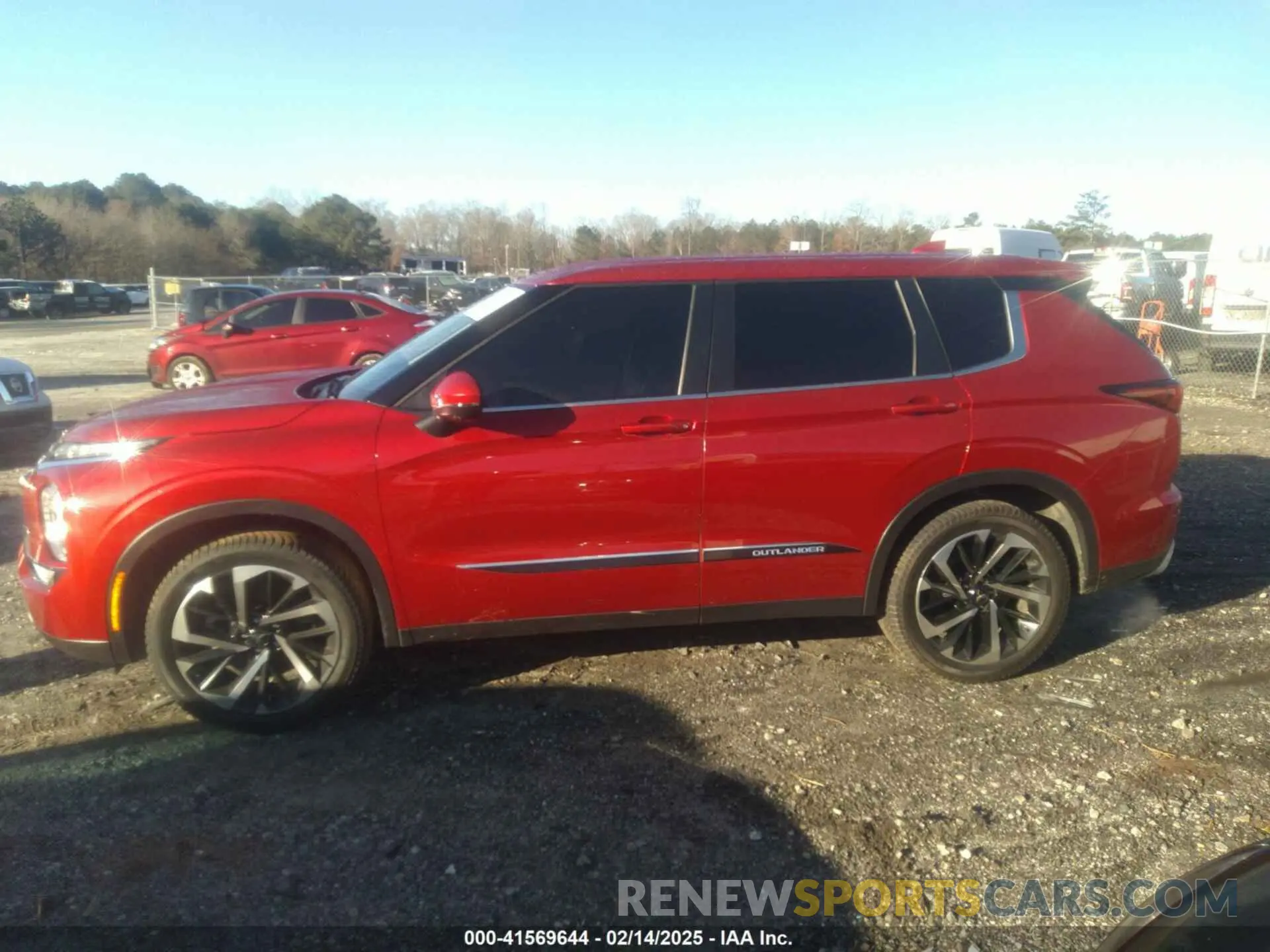 14 fotografías del automóvil dañado JA4J3UA87PZ045430 MITSUBISHI OUTLANDER 2023