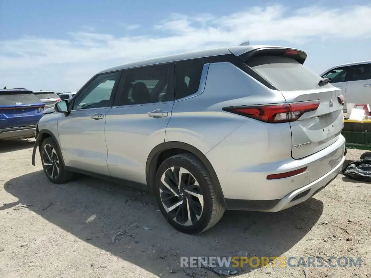 2 fotografías del automóvil dañado JA4J3UA87PZ057867 MITSUBISHI OUTLANDER 2023