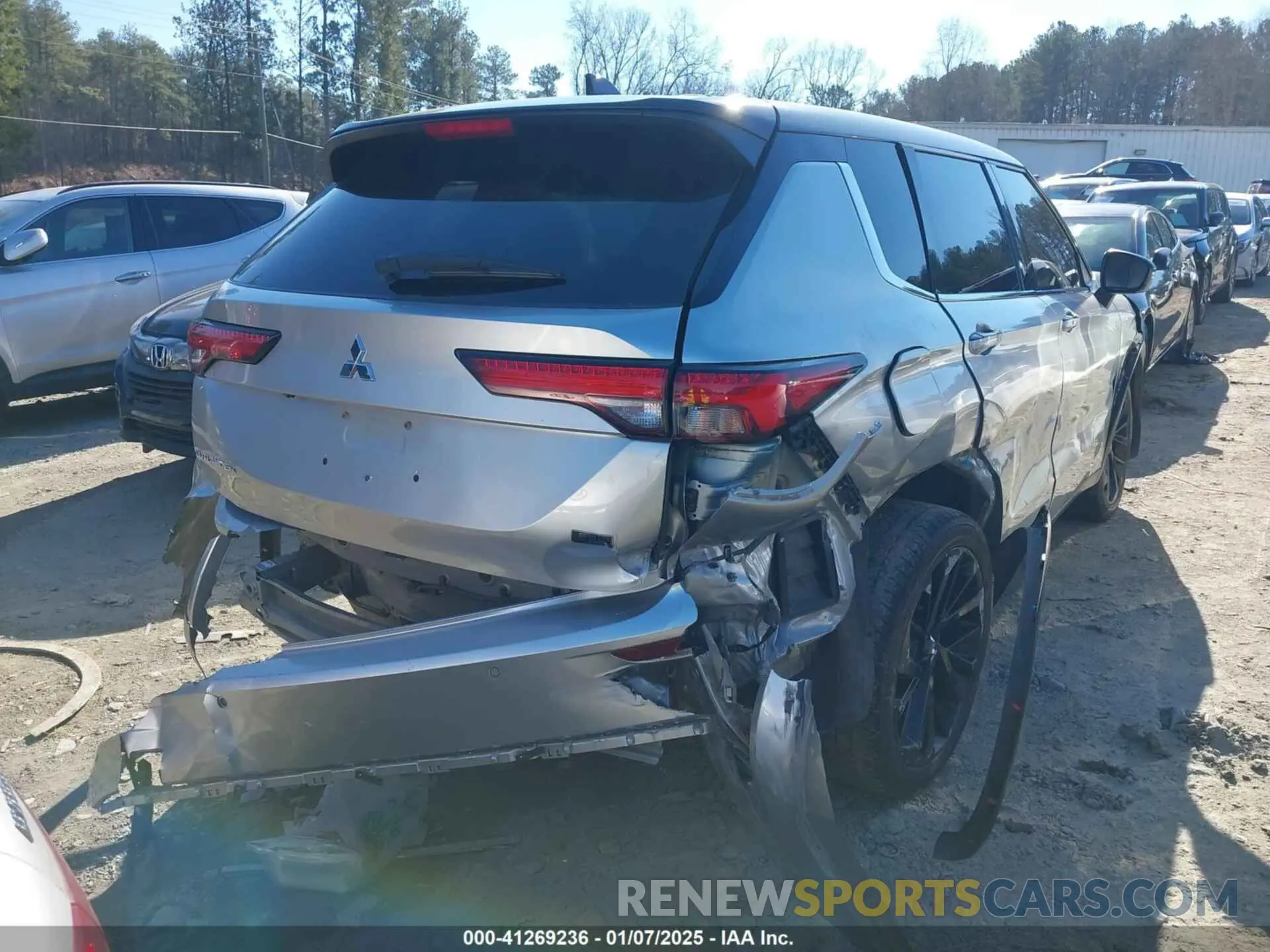15 fotografías del automóvil dañado JA4J3VA84PZ007904 MITSUBISHI OUTLANDER 2023