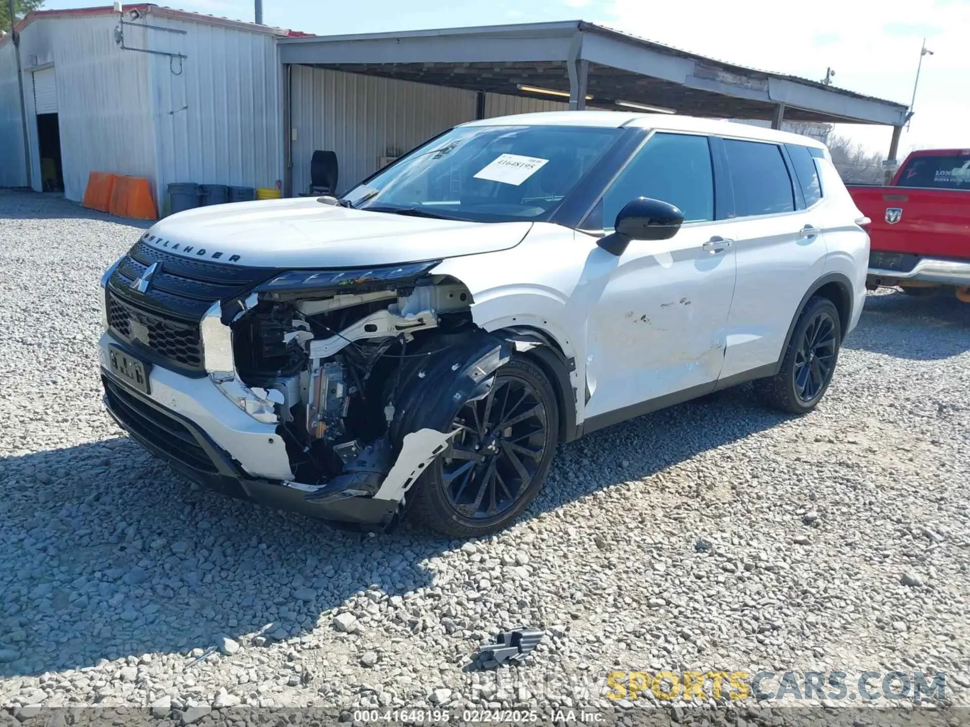 2 fotografías del automóvil dañado JA4J4UA83PZ035040 MITSUBISHI OUTLANDER 2023