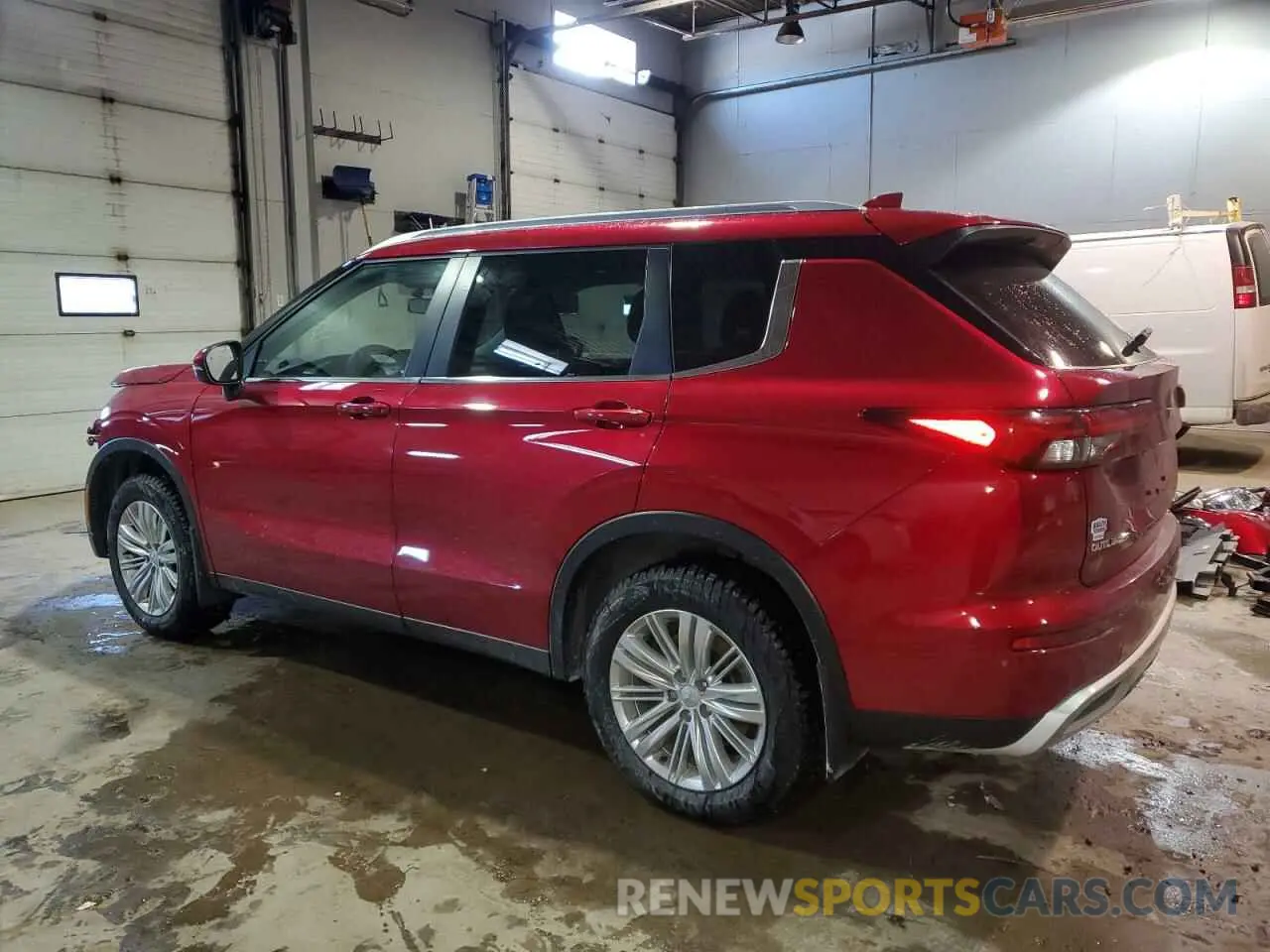 2 fotografías del automóvil dañado JA4J4UA88PZ608451 MITSUBISHI OUTLANDER 2023