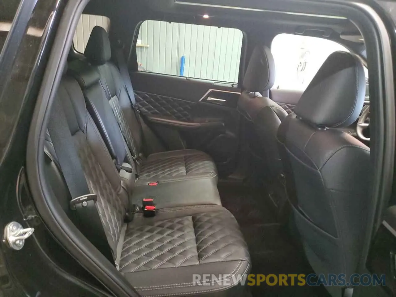 11 fotografías del automóvil dañado JA4J4VA80PZ038953 MITSUBISHI OUTLANDER 2023