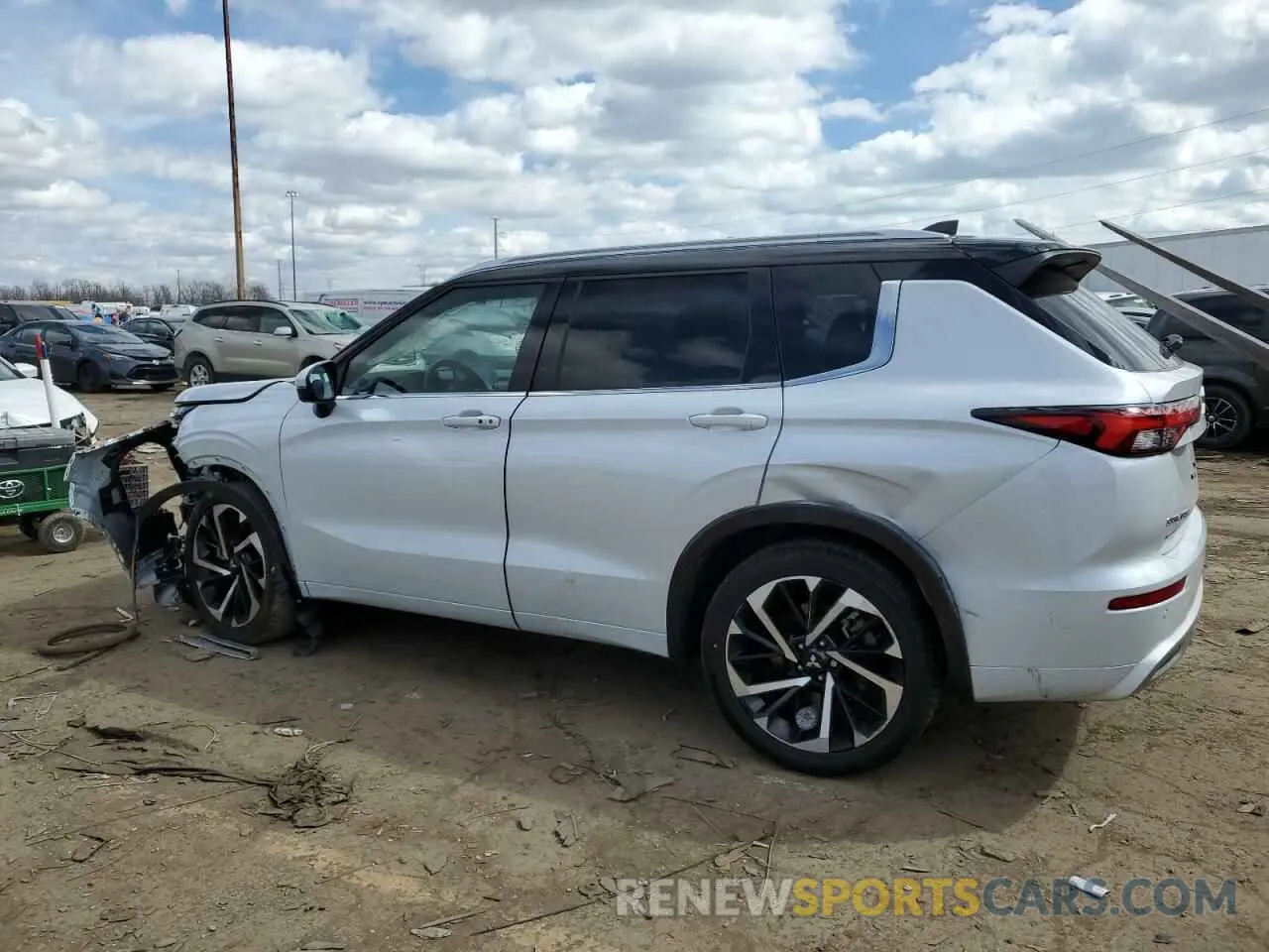 2 fotografías del automóvil dañado JA4J4VA89PZ038207 MITSUBISHI OUTLANDER 2023
