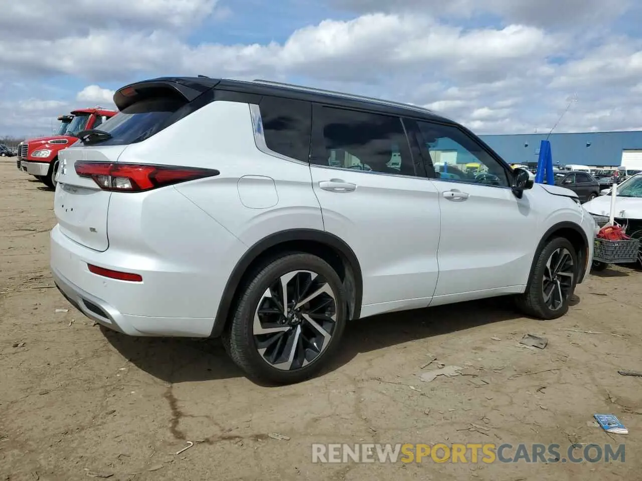 3 fotografías del automóvil dañado JA4J4VA89PZ038207 MITSUBISHI OUTLANDER 2023