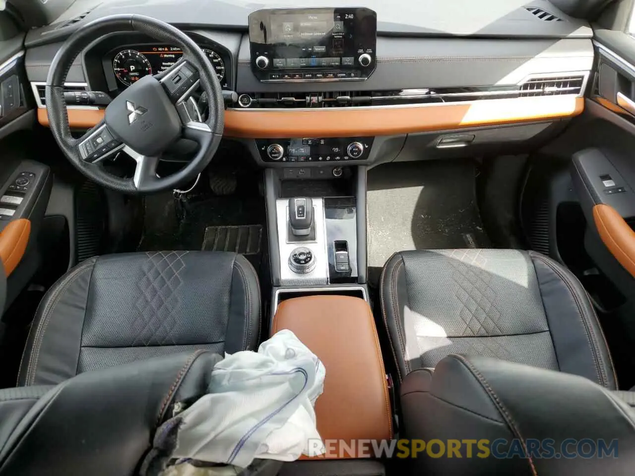 8 fotografías del automóvil dañado JA4J4VA89PZ038207 MITSUBISHI OUTLANDER 2023