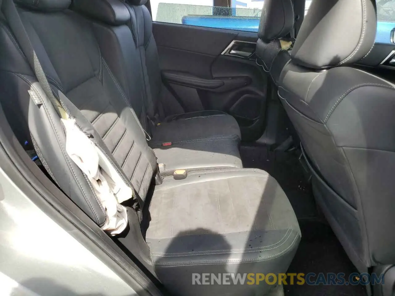 10 fotografías del automóvil dañado JA4T5UA93PZ047168 MITSUBISHI OUTLANDER 2023