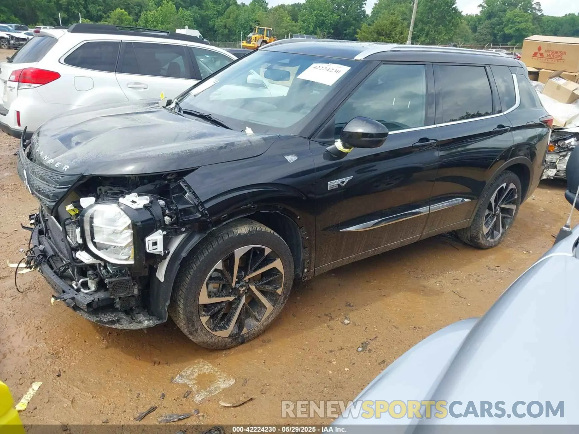 2 fotografías del automóvil dañado JA4T5VA90PZ034013 MITSUBISHI OUTLANDER 2023