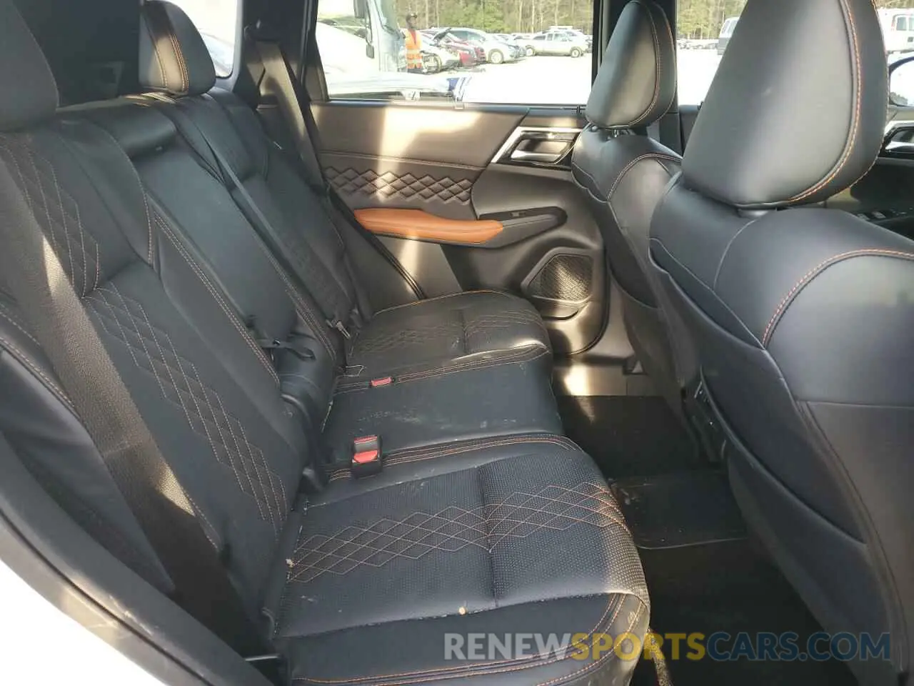 11 fotografías del automóvil dañado JA4T5VA98PZ045437 MITSUBISHI OUTLANDER 2023