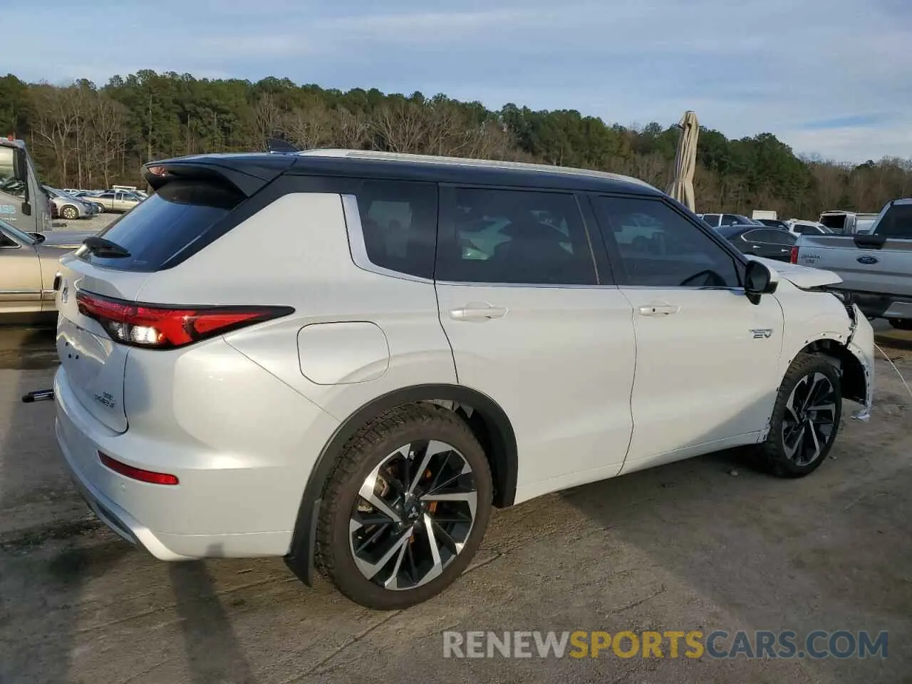 3 fotografías del automóvil dañado JA4T5VA98PZ045437 MITSUBISHI OUTLANDER 2023