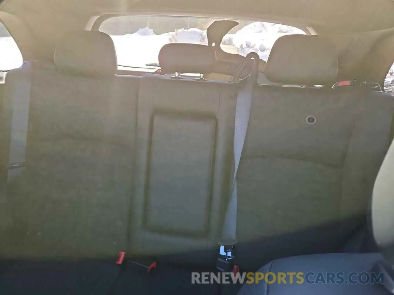 10 fotografías del automóvil dañado JA4AJVAW8RU604042 MITSUBISHI OUTLANDER 2024